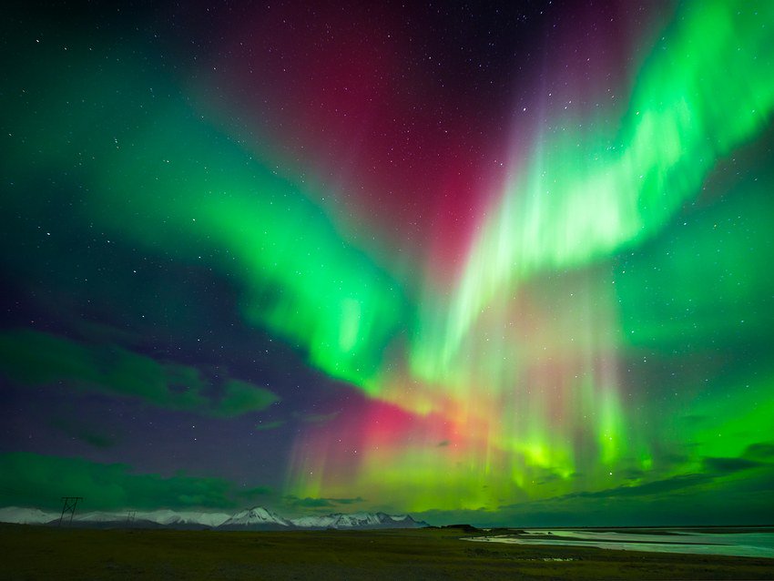 CNTraveler's tweet photo. The absolute best places to travel if seeing the Northern Lights is still on your bucket list https://t.co/X0zRLOgn0a https://t.co/7fmMFGfdL1