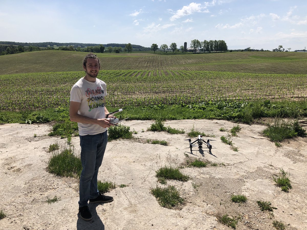 derektrobinson's tweet photo. Omar Dzinic @envwaterloo MSc #student and I got out with the @Parrot Sequoia multispectral camera mounted on the @DJIGlobal Inspire1 #uav #drone. Imagery to come soon... https://t.co/VYR5Xy9aJG
