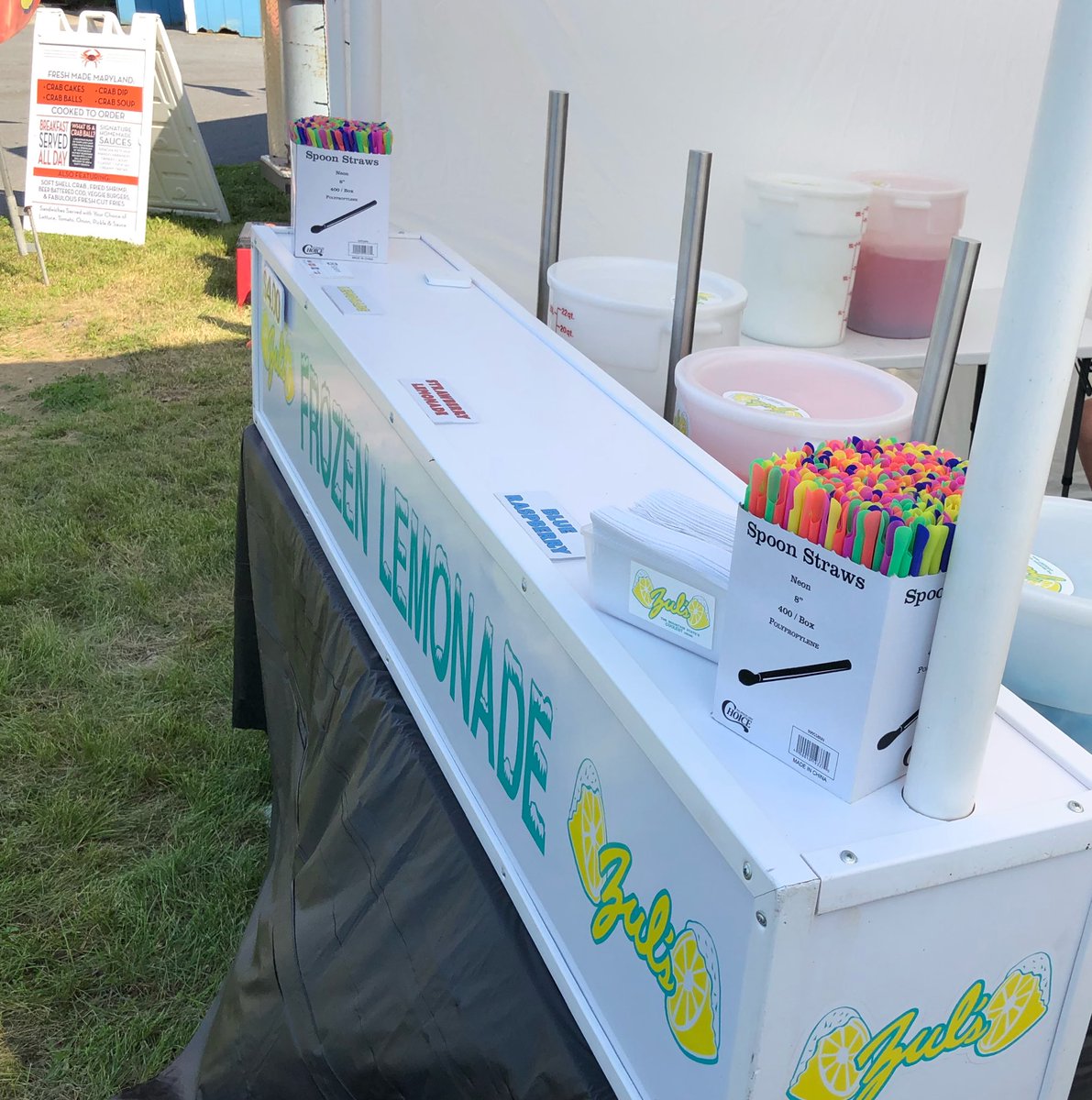 Zulseast's tweet image. Circa Blues Fest for the weekend! It’s a hot one. Stay #ChillyChilly