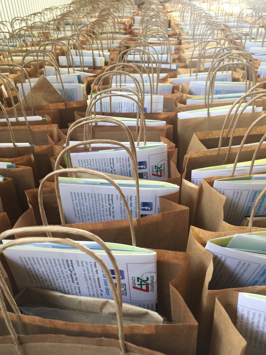 SYMutt2016's tweet image. The goody bags are packed and ready to go for Sunday! Have you got your tickets yet? 🐾🐾🐾 struttyourmutt.co.uk in aid of @HearingDogs #suffolk #dogs