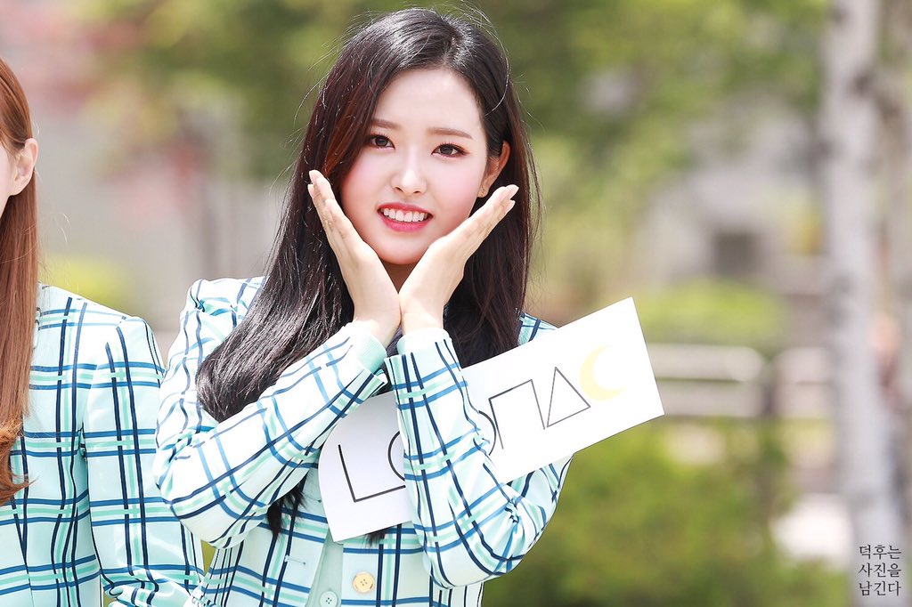 loonafiles's tweet photo. — hyejoo ♡ [ 180607 ]

© duckleavepics

[ #hyejoo #oliviahye #loona #혜주 #올리비아혜 #이달의소녀 ] https://t.co/1FHAeR5qnr