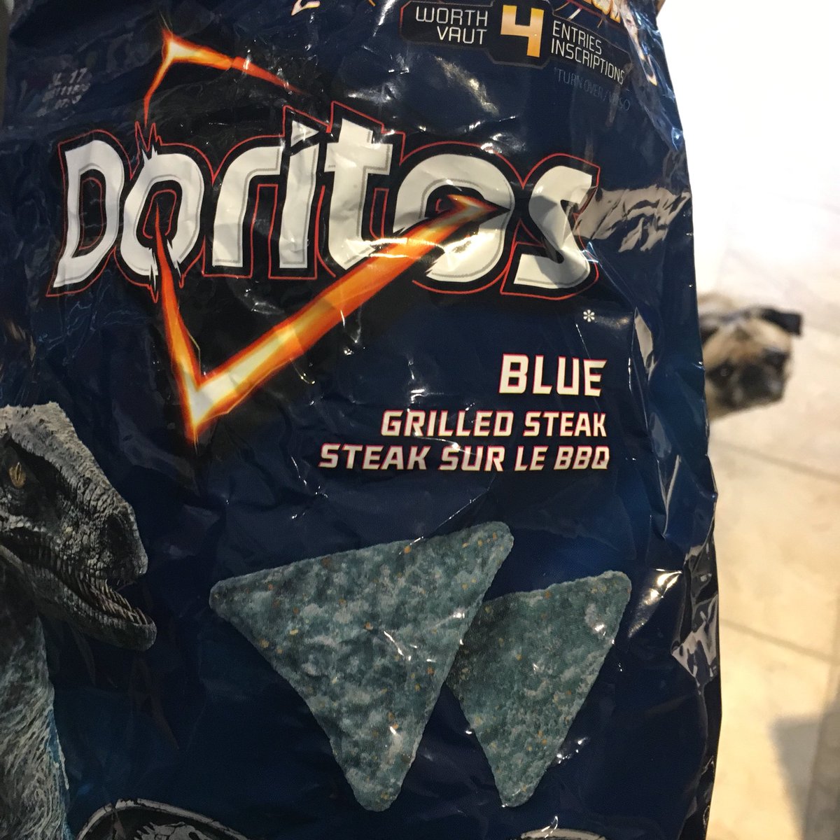 heathercargio's tweet photo. @timecrisis2000 now THIS is a Doritos flavour! #sweetchiliheatdefeat #canadiandoritos https://t.co/uXIXDwrowg