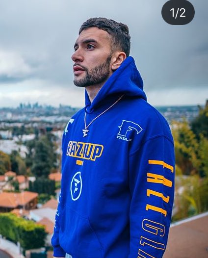 daxisdead's tweet photo. @Temperrr you're not fooling anyone https://t.co/5LmT1LOuZb