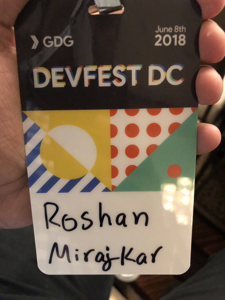 RoshanChain's tweet image. Full house today with more than 1,000+ people. Packed day: Machine learning, Blockchain, Artificial Intelligencs, &amp;amp; Neural Networks. #DevFestDC