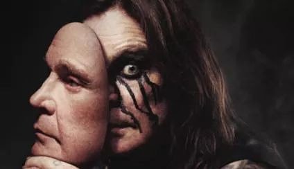 SolamenteRockCL's tweet photo. #OzzyOsbourne es galardonado con una estrella en el paseo de la fama de Moscú. En SOLAMENTE ROCK te mostramos como fue dicho evento https://t.co/zHRZ5Vk2mD https://t.co/fLhF5A19EO