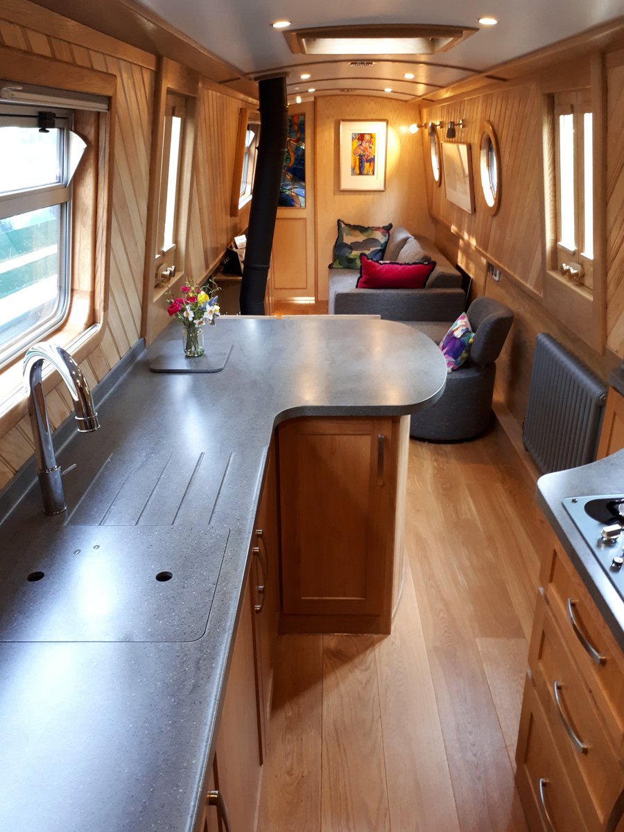 TheWharfBlog's tweet image. Wharf Seamless being incorporated throughout the interior of a Narrow Boat. Creating a variety of different worktop spaces to seamlessly suit the provided space.