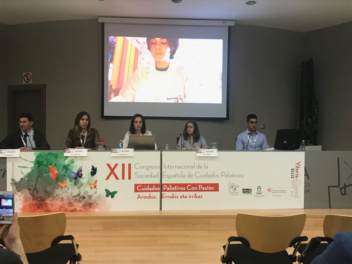 ccentenocortes's tweet photo. los estudiantes toman la palabra en #SECPAL2018 https://t.co/9qbSOsymh1