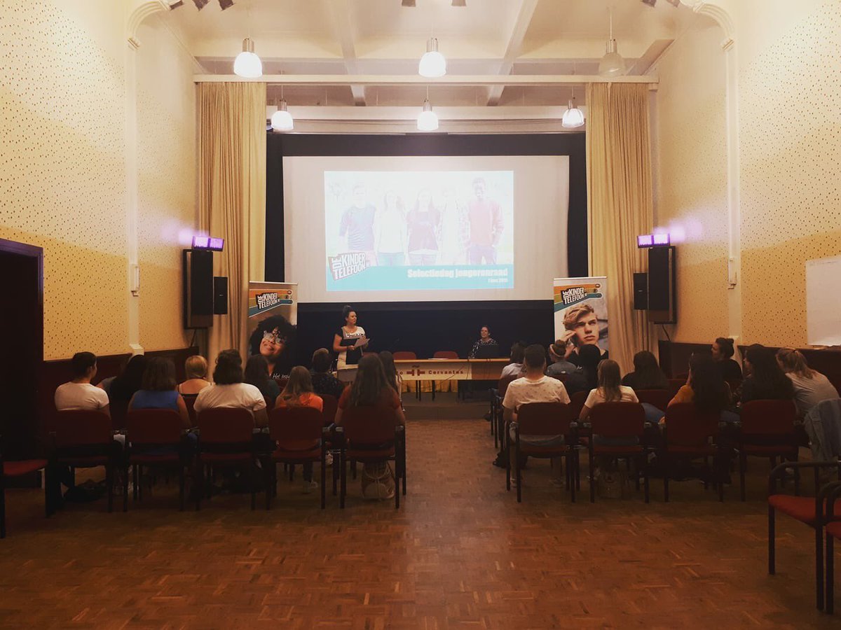 YES! gisteren  was de selectiedag van de allereerste jongerenraad van De Kindertelefoon! De jongerenraad praat, denkt en beslist een jaar lang met ons mee. We hebben er zin in!