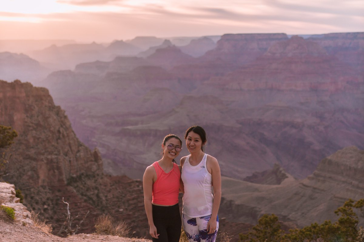 serenaslenses's tweet photo. Happy National BFF day! I am so happy to have a BFF like Sarah (@fitbyslam) that flies across time zones for me. Even though we are located on different coasts we still manage to support each other. Who is your BFF? @BumbleBFF #Bumblebff #bumble #nationalbffday #ad https://t.co/uw0ttVPcj6