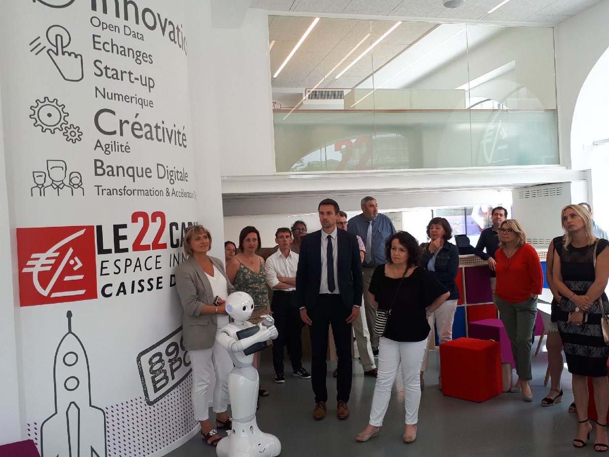 CaissEpargneGEE's tweet photo. Nos collaborateurs ont pu découvrir en avant-première le 22 Carnot, l'espace #innovation de la @CE_LorChampArd à #Reims, ce midi lors d'un working lunch ! 
Inauguration officielle ce soir à 18h 🕕 https://t.co/VVM10GfskR