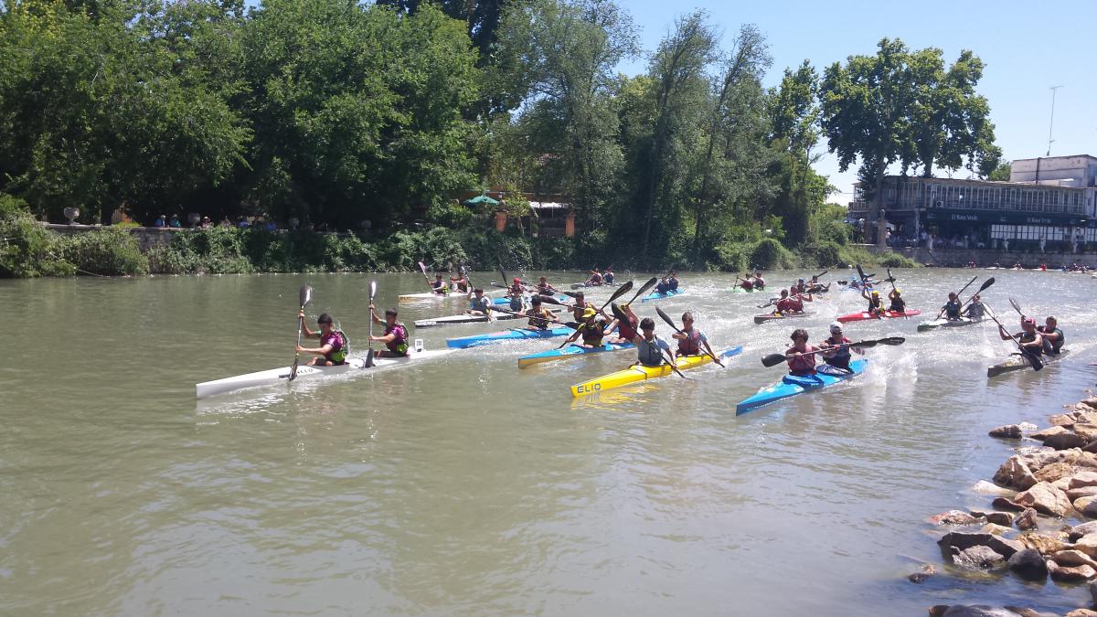 La XLVII edición del Raphel del Tajo se celebra en Aranjuez el 9 de junio. Además, el 10 de junio tiene lugar la versión popular de este evento deportivo, con una travesía lúdica por el río Tajo <a href="/JRP_Aranjuez/">Jornadas Reales de Primavera de Aranjuez</a> l4u.es/RaphelTajo2018