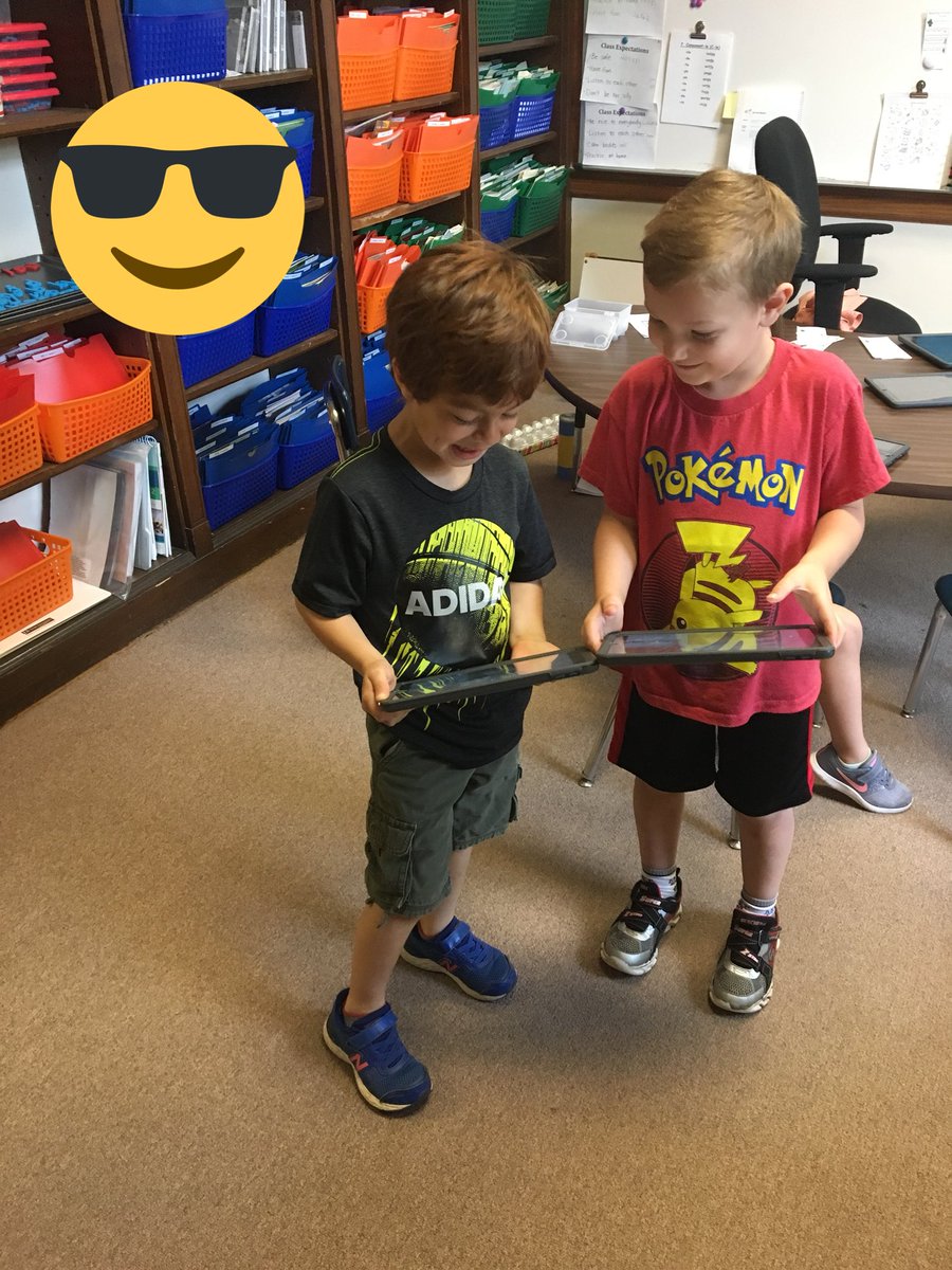 MsTuckerES's tweet photo. Reviewing our seesaw posts and sharing our work from the cycle! #EdgewoodProud https://t.co/Gem4OZT3EZ