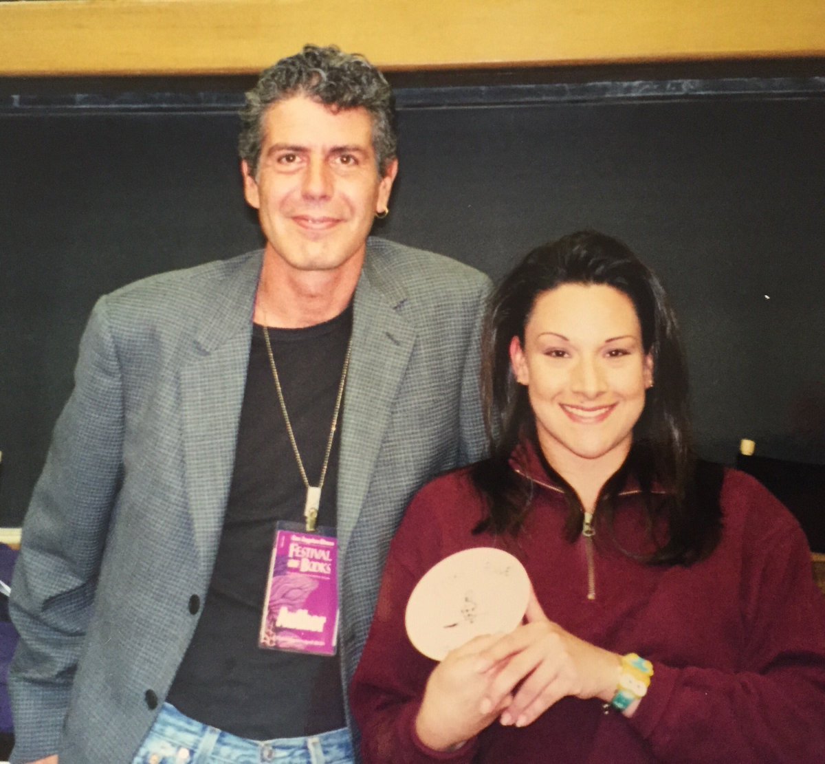 culvercat's tweet photo. Off to the parts unknown... in Heaven. Hope there’s an In-N-Out up there.

R.I.P., Chef @Bourdain . #Squizzle #Bourdain https://t.co/9DKdBXYUO4