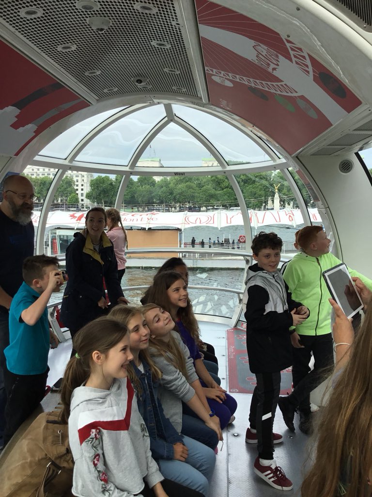 EckingtonJS's tweet photo. As if yesterday wasn’t exciting enough...we started our day today with a trip on the London Eye! Incredible views and beautiful weather too! #EJSY6 #excitingeventsatEJS https://t.co/FF8ETgENHB