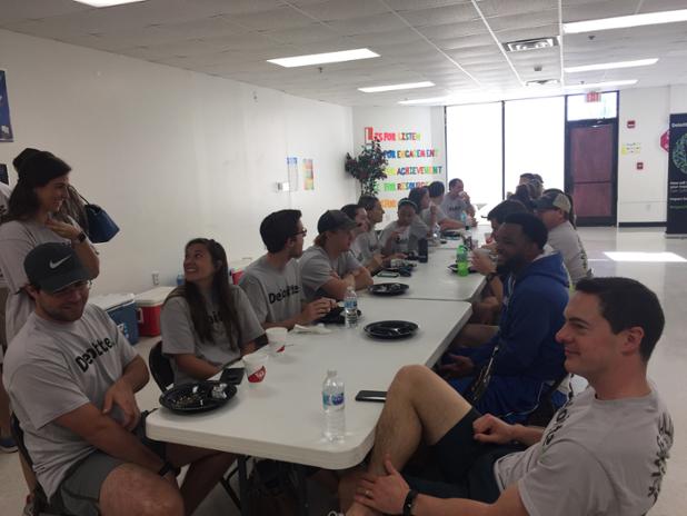 mstish901's tweet photo. #impactday
#DeloittelivesUnited
#impactthatmatters
#uwms
#porterleath https://t.co/sMO7m91S4U