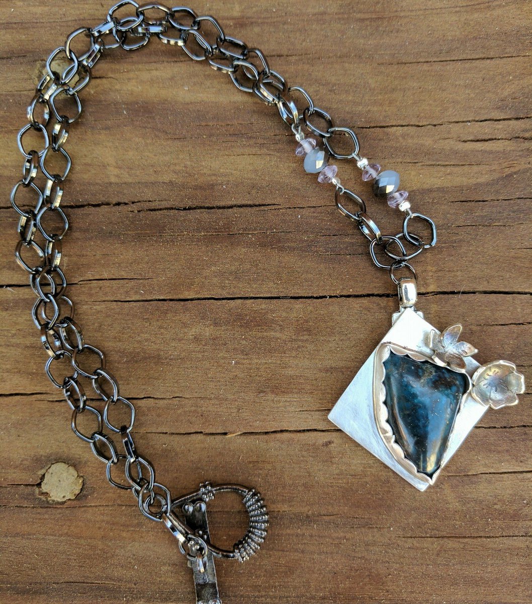 Pineapple Triangle tweet media