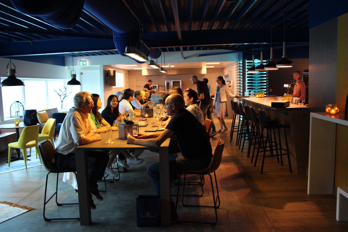 Vliegende Hollanders🚀 Terugblik op onze geslaagde relatiedagen van 28 mei en 4 juni. #skydiving #event #fun #networking #clients #cityskydive #horeca #restaurant #cafe #bar #dinner #eventplanning #veldboereenhoorn