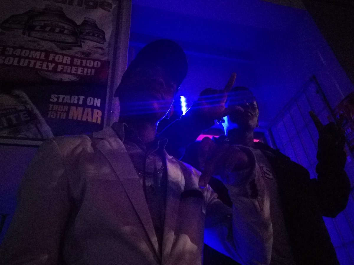 ablooksofficial's tweet photo. #IVXVI DA.FAMILLY.LINE wit @Sidereal_plu || ๐ฏ https://t.co/55l5z3DJMm