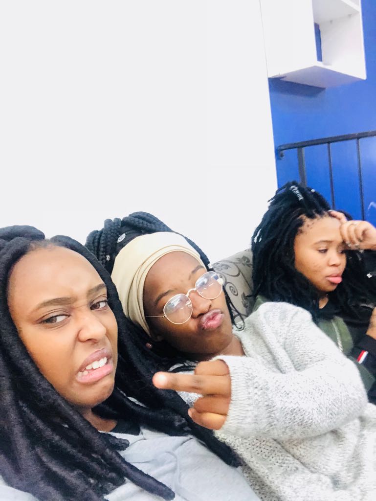 Lungii_ngcobo's tweet photo. We crazy together ๐๐๐God Sent ๐ป๐ฏ๐ฆ
#FridayFeeling
#BraamVibes
#afterClass https://t.co/fRgisVfy4T