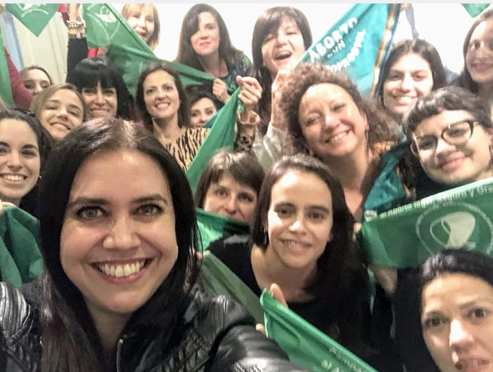Pañuelazo en <a href="/AM750/">LA 750</a> 💚 
Aborto legal, seguro y gratuito #AbortoLegalYa