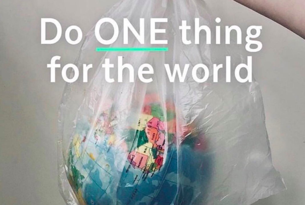 BecMorris4's tweet photo. This UN World Environment Day is a big one: beating plastic pollution. What’s ONE thing you are going to do to beat your plastic habits? No more straws or disposable cutlery? Reusable cups? Lets how our children how to be responsible citizens #uonteach  #WorldEnviromentDay2018 https://t.co/DkeZavq0CB