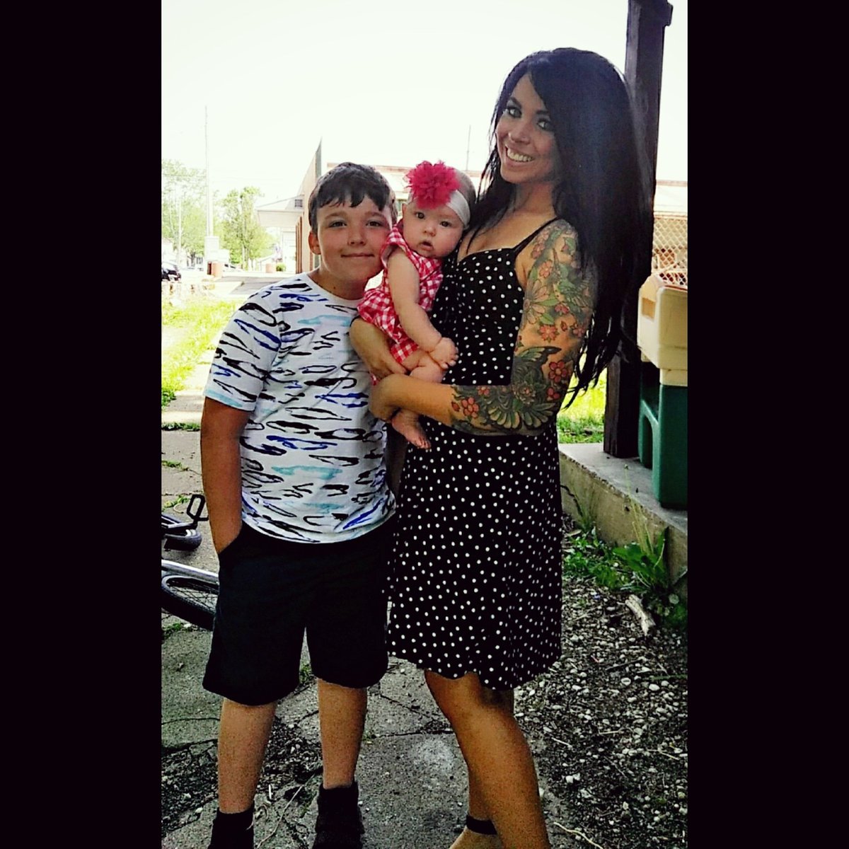 MontanaMathias's tweet photo. Who's obsessed with her brother ❤ https://t.co/ODajL4A7CM