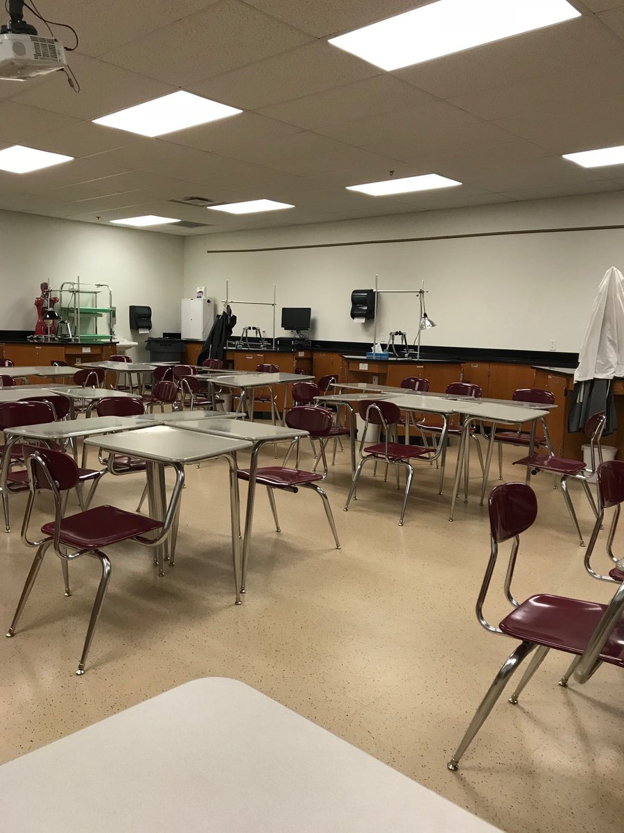debrajknight2's tweet photo. Looking at my very empty room : no animals, posters It does look like I am retiring from teaching Science: 10 years in Arizona and 20 years in Nevada. I have loved every minute of it #retirement #adobems https://t.co/RpOTo3e8YR