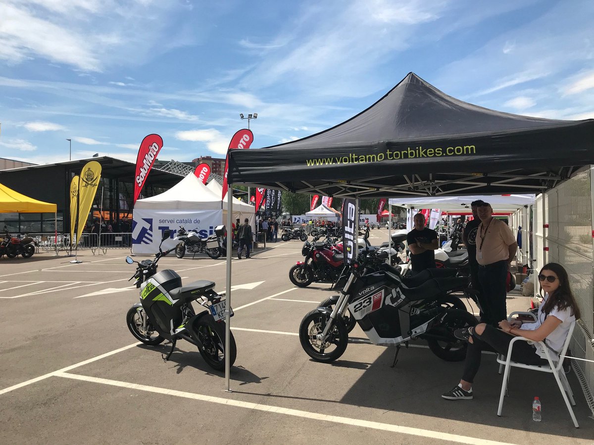 VoltaMotorbikes's tweet photo. ¡No pierdas la oportunidad de conocer nuestras motos!
 Nos vemos en el @solomoto_es Weekend este finde 
 8, 9 y 10 de junio
 🏍️ #AceCafeBarcelona
 Carrer de les Ciéncies, 105
 L’Hospitalet de Llobregat (#Barcelona ) https://t.co/PdqivaA64E