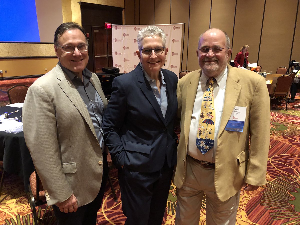 eisendrath's tweet photo. In good company. @MDoubekRebootIL #davereed @eiu #ILPressAssociation https://t.co/C7HJ6glhZI