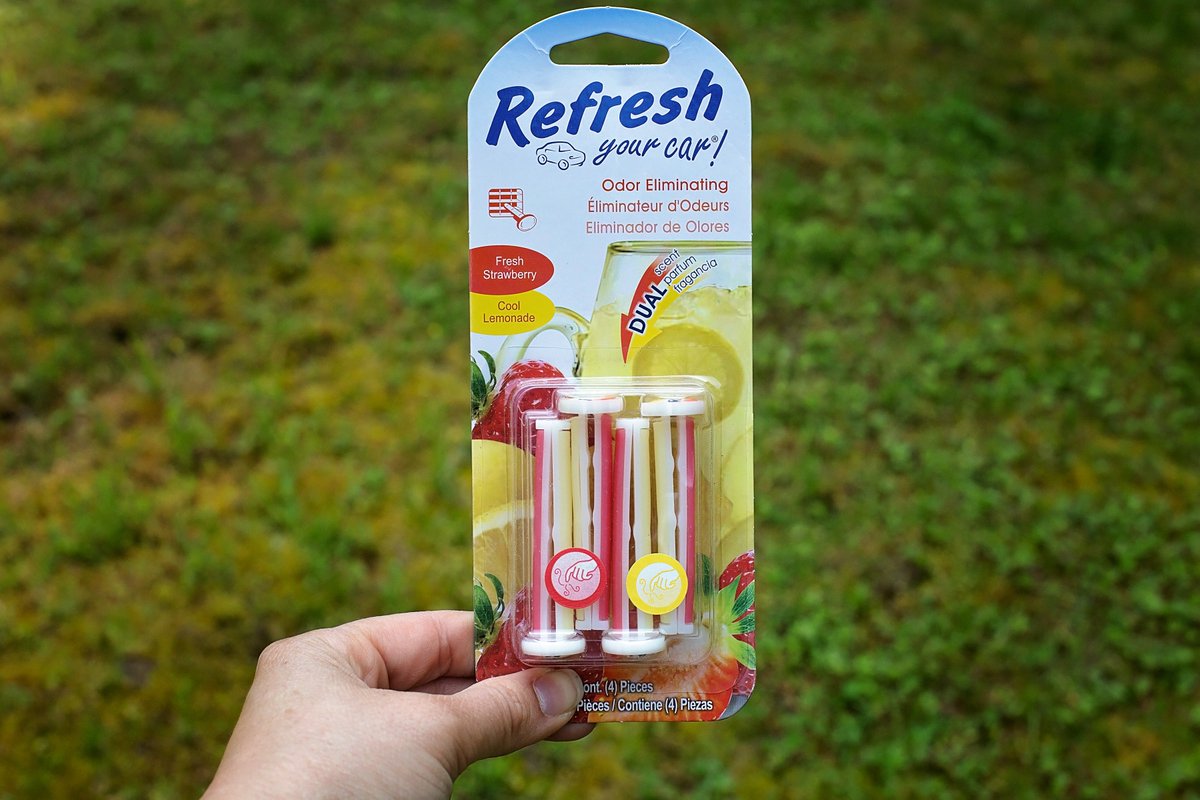 TamaraCamPhoto's tweet photo. So much to love. Does your car get stinky, especially in warm weather? That's where @RefreshYourCar comes in! #ad #RefreshYourCar
I love Strawberry Watermelon!
Where to buy: https://t.co/265ppj0Bc8
Find out more: https://t.co/jTNEpii0O0
Products: https://t.co/juzoymoI7Q https://t.co/mdLPjVsIH9