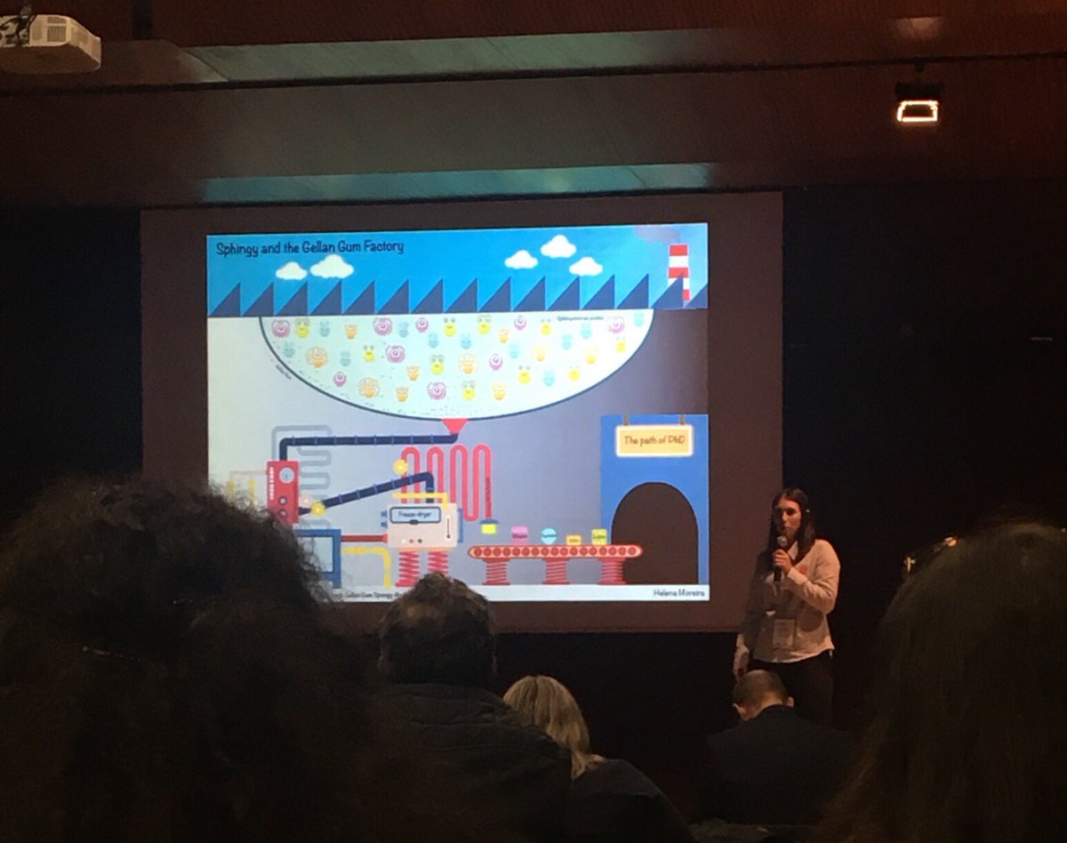 TissueEngDublin's tweet photo. Final day of #gene2skin summer school in Porto - @helenarmoreira and @RiffLemoine are shortlisted for the best ‘PhD in a Picture’ prize; Mark is also presenting his poster having been shortlisted for the best poster prize! https://t.co/lmReiuW2uN