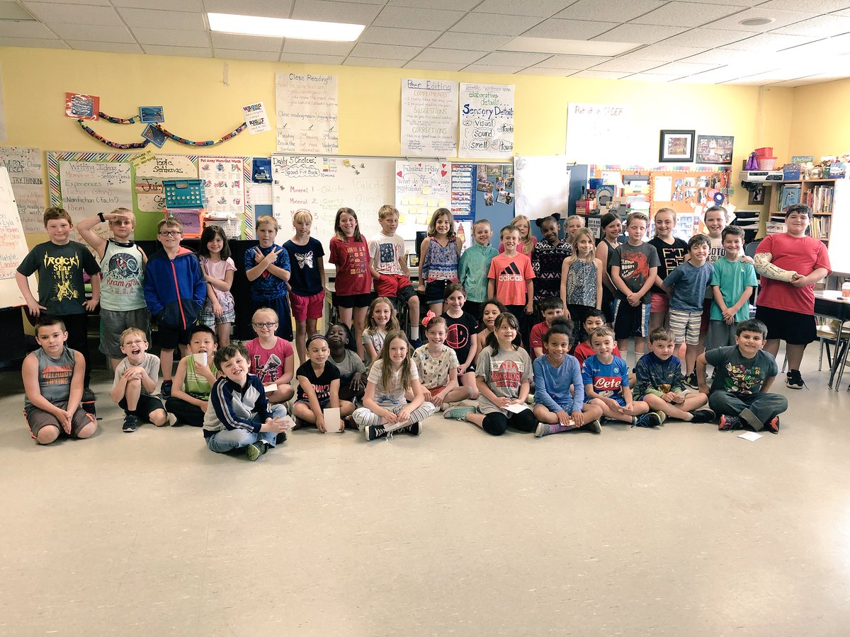MissHart2nd's tweet photo. Thank you to @Carson3rd for letting these 2nd graders come to your classroom and ask your 3rd graders what 3rd grade is like.  We feel much better about going to 3rd grade! You guys rock! #CananadaiguaProud #PESinspires 💛 https://t.co/0awVkiBvCm