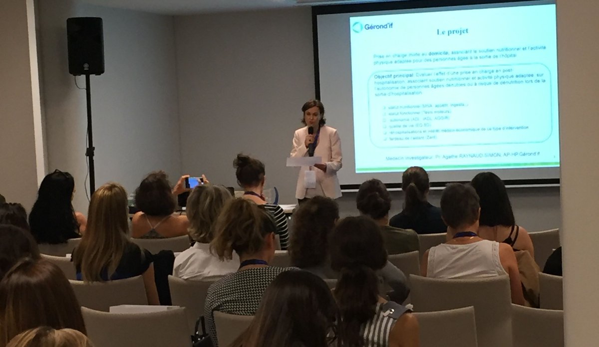 Lauréat Trophée NutriD 🏆
Roulement de tambour...Un grand bravo à Gérond'if, <a href="/saveursetvie/">Saveurs et Vie</a> et @GrAssSielBleu pour leur étude Nutriactif qui remportent le trophée NutriD 2018 décerné par notre jury ! 
Découvrez leur projet ici : nutrisens.com/etude-nutriact… 
#afdn #nutrition