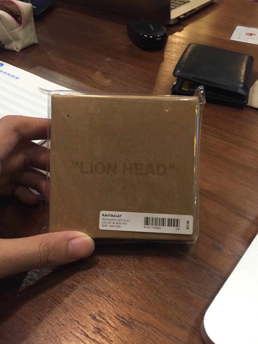 Aurlium's tweet photo. ขาย off-clat 2190 ต่อรองได้ครับ นัดรับท��่สยาม/ส่งไปรษณีย์ได้ครับ ติดต่อทาง direct เลยครับ�� #Rastaclat #offclat https://t.co/oTlkjfQ43E