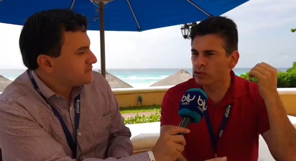 BLUPacifico's tweet photo. ¡Estamos transmitiendo en #FacebookLive! ¿Qué es Blockchain? Hablamos desde Cancún con Jorge Vergara, director de tecnología de IBM Colombia #ThinkCIO ¡Conéctese! → https://t.co/43BUXhTay8 https://t.co/UJuCR6fpOm