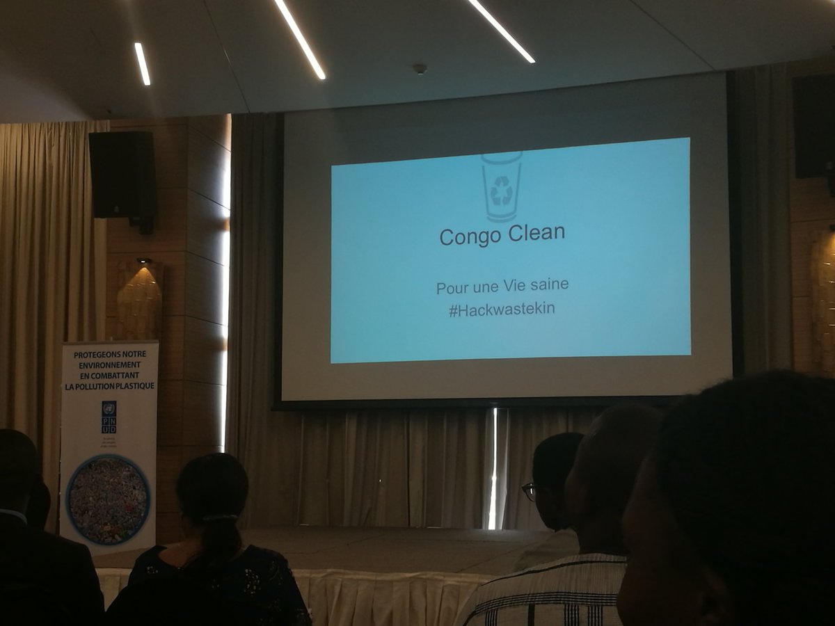 Ingeniouscity's tweet photo. Ils l'ont fait ! L'equipe #CongoClean avec les mentors @k_kalanga & Sandrine Maillet sont les premiers au Hackathon 2018 #hackWasteKin @PNUDRDC https://t.co/3OFIcIiiom