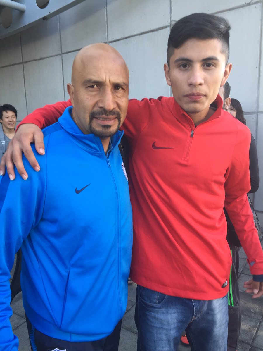 Angel_rivera7's tweet photo. Hace unos meses previó al juego Pachuca vs Rayados, con un GRANDE DEL FUT MX @Oscar_Conejo21 https://t.co/1fLyJvCeW3