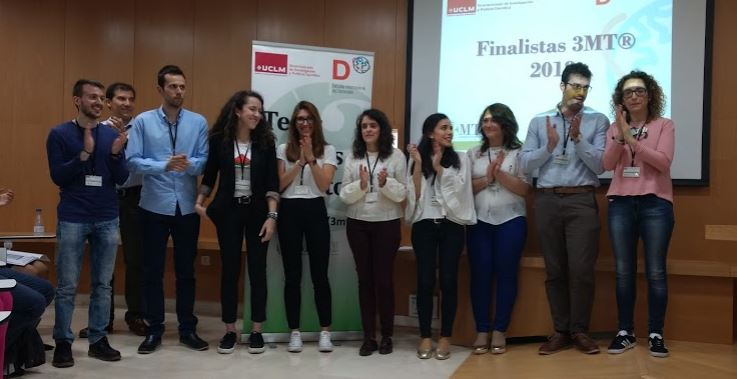 UCLMeid's tweet photo. @raulmarloz, @Torres19Ivan, @LorenaMazu, @BioSu87, Belén Carboneras, @Sara_MateoF, Rolando Cendón, @GracielaMoraru, @juanyck y @esther_panos se han clasificado para la final del #3MT 2018 @uclm_es. !Enhorabuena! Nos vemos el 29 de junio. Síguela en https://t.co/uDo982fCmG https://t.co/dtxuIyxzAk