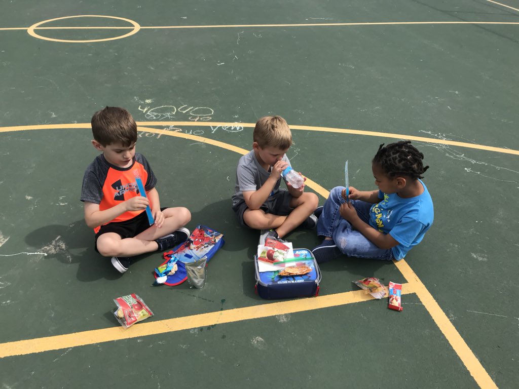 Ms. Evans tweet media