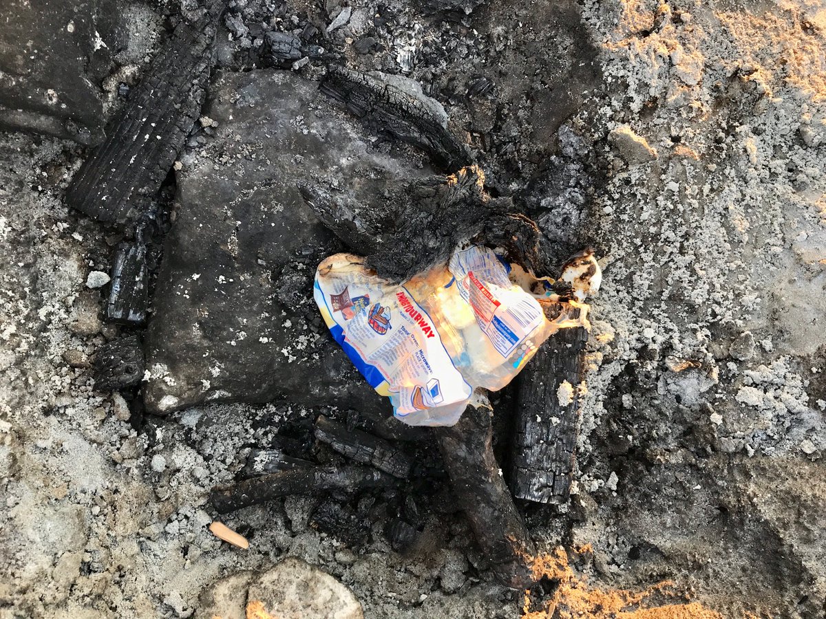 jprasmussen's tweet photo. Roasting marshmallows... doing it wrong. https://t.co/5OWppkqGfP
