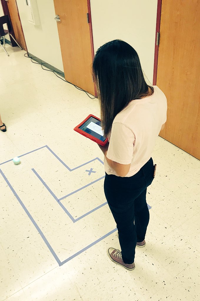 jacobtech's tweet photo. Always FUN watching our Teachers problem solving the @SpheroEdu challenges. #MPACT18 #DestinationManor https://t.co/zVq06clJVt