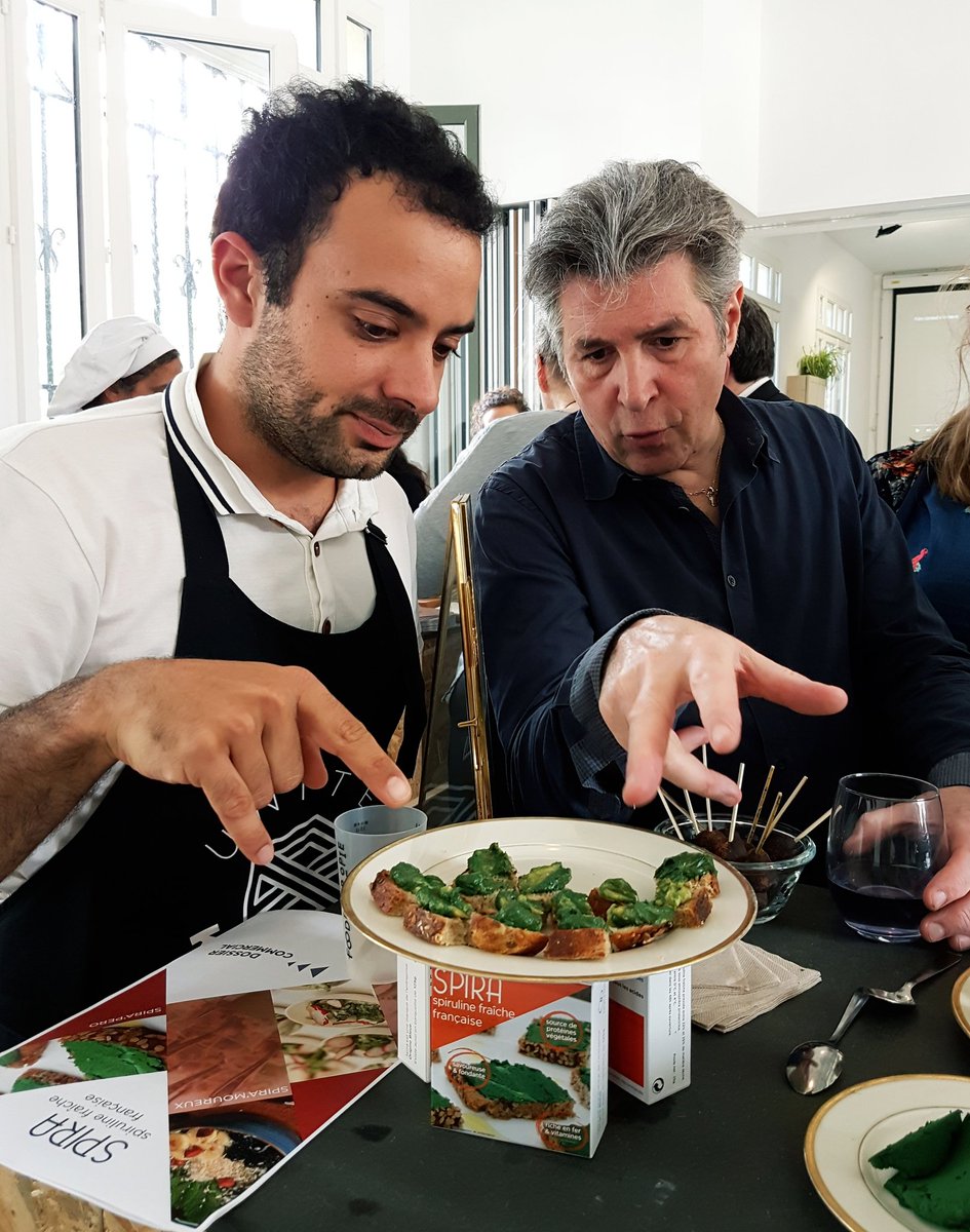 OrigineBleue's tweet photo. #Spira, la #spirulinefraîche, a également  inspiré Michel Roth mercredi dernier!

#spiruline
#learningexpedition de @United_Kitchens avec le #studioculinaire de @servair https://t.co/nDsRTYF0iZ