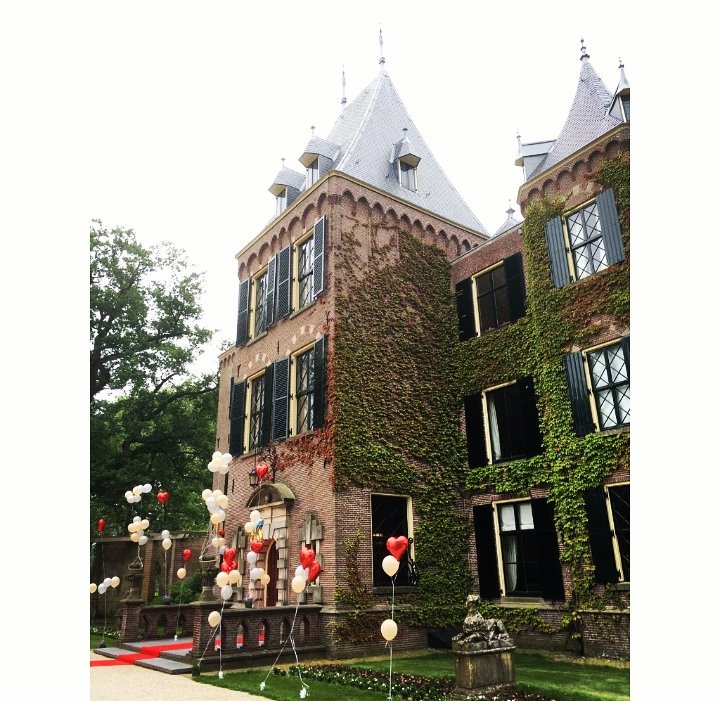 NannyInc's tweet photo. Vandaag mocht NANNYINC. de kinderopvang verzorgen van een BEELDSCHOON bruidspaar op één van onze favoriete locaties @KeukenhofCastle @keukenhoflisse Met recht een ❤dag! https://t.co/QcCPuQaIX1