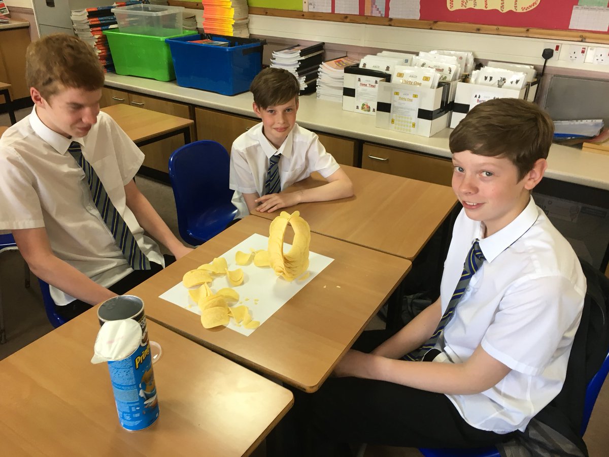 MrThomasMaths's tweet image. The day the #PringleRingle became a #MathsLesson. 
Many thanks to @Tesco (Riverside, Dundee) for supplying us with #Pringles to let us try this #experiment. We did it!!! Well... most of us did! 😃
@Pringles_UK
#maths #physics #STEM @STEMLearningUK
@RachelRileyRR will be proud 👍
