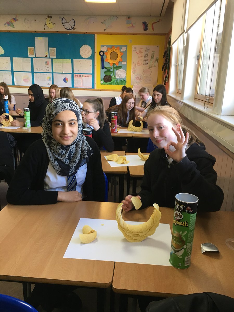MrThomasMaths's tweet image. The day the #PringleRingle became a #MathsLesson. 
Many thanks to @Tesco (Riverside, Dundee) for supplying us with #Pringles to let us try this #experiment. We did it!!! Well... most of us did! 😃
@Pringles_UK
#maths #physics #STEM @STEMLearningUK
@RachelRileyRR will be proud 👍