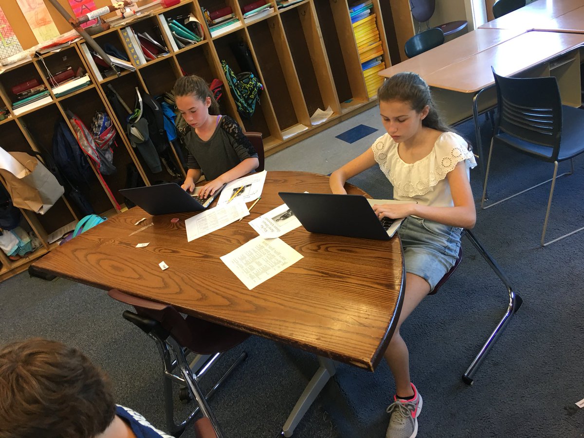 MrFrank5F's tweet photo. Hard at work on our final DBQ essay of the year! No rest for the sunburned. https://t.co/tnm1IL4LHB