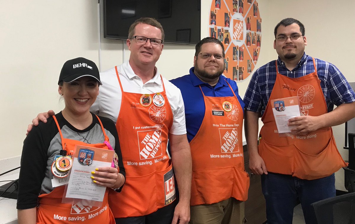 Great Store Walk this week with the team at 534. Congrats to Jimmy Rene, Brent and the Team on Store Standards! In stock was amazing! ⁦