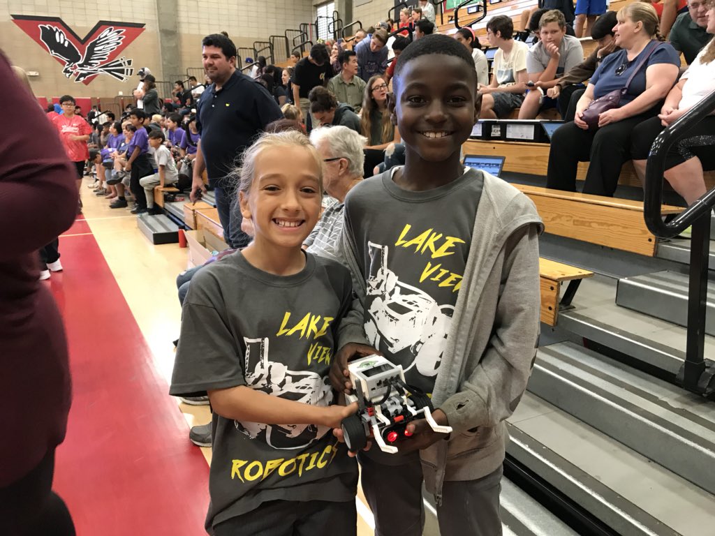 OVSDSupt's tweet image. #OVSD Robotics Competition is under way at Vista View Middle School! Ready for the Space Challenge #robotics #STEM
