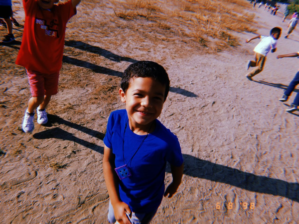 KemptonESS's tweet image. Last day of running club! Getting that final laps in! 💪🏽👊🏾🥇🏃🏿‍♂️🏃🏼‍♀️ #kemptoness #ESSRocks