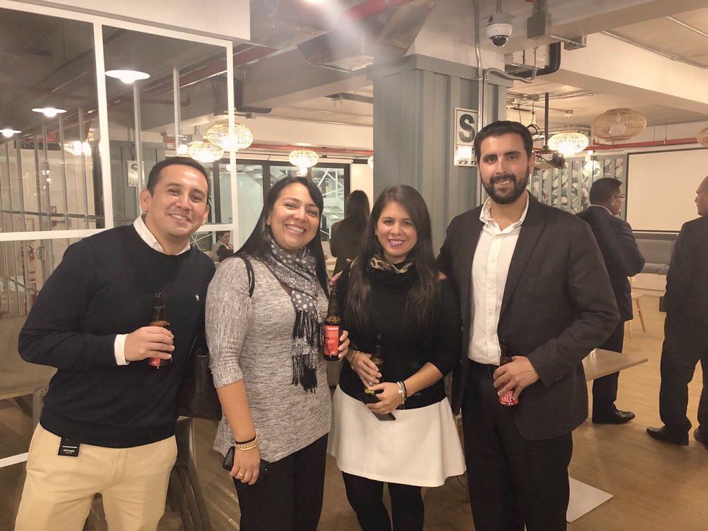 AHongCruz's tweet photo. Hablemos de la #TransformaciónDigital !! Ayer #IBM & #KPMG & #Comunal nos hablaron de la #Automatizacion de #Procesos vía #IBMRPA 🤖! Gracias a nuestros clientes por compartir sus experiencias! #IBMCloud #EsElMomento #RPA https://t.co/APfR60mFne